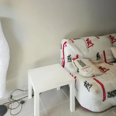 Accueillant A Mauguio, 55 M² Avec Jardin Paisible Daire *