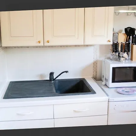 Accueillant A Mauguio, 55 M² Avec Jardin Paisible * Mauguio