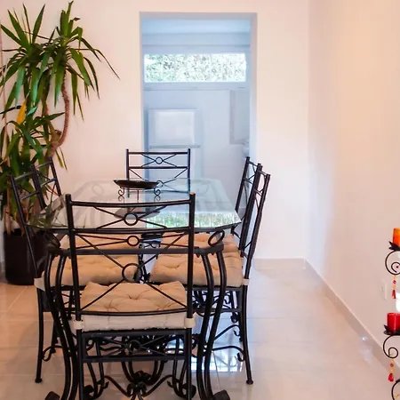 Apartman Accueillant A Mauguio, 55 M² Avec Jardin Paisible *